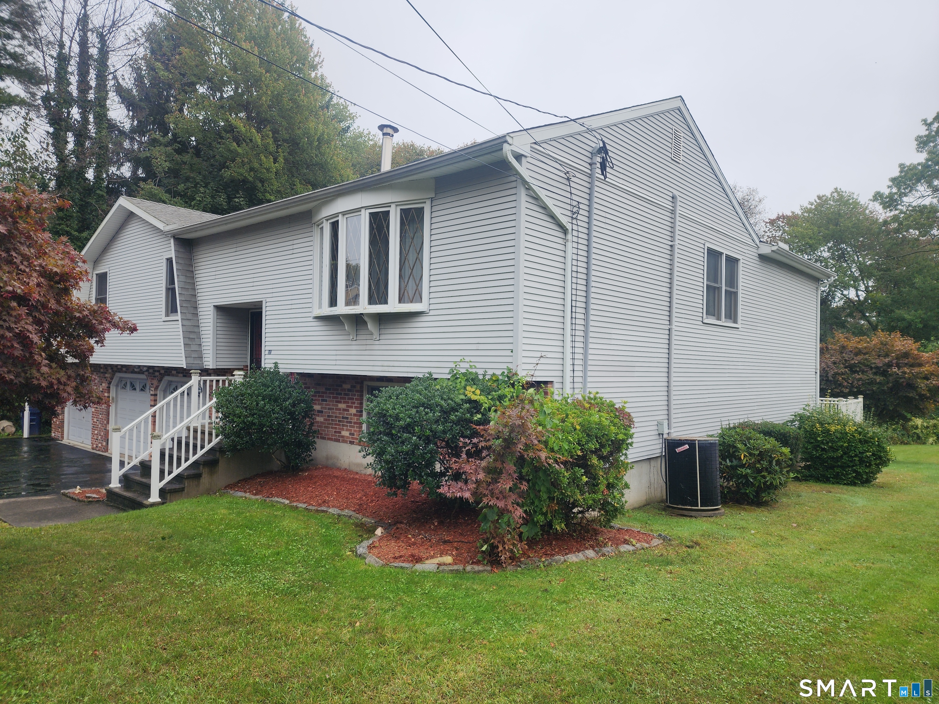 54 Sorensen Road West Haven CT 06516