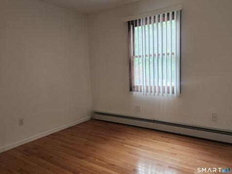 54 Sorensen Road West Haven CT 06516
