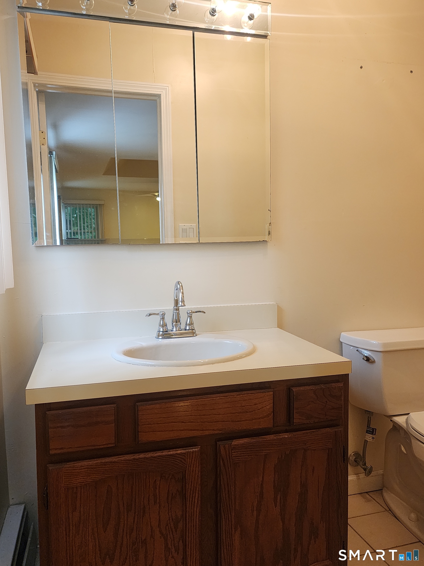 54 Sorensen Road West Haven CT 06516