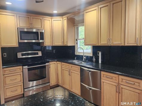 54 Sorensen Road West Haven CT 06516