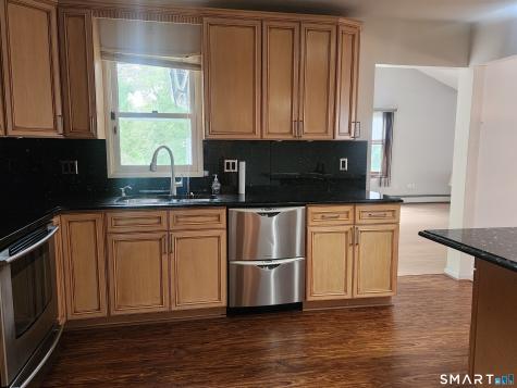 54 Sorensen Road West Haven CT 06516