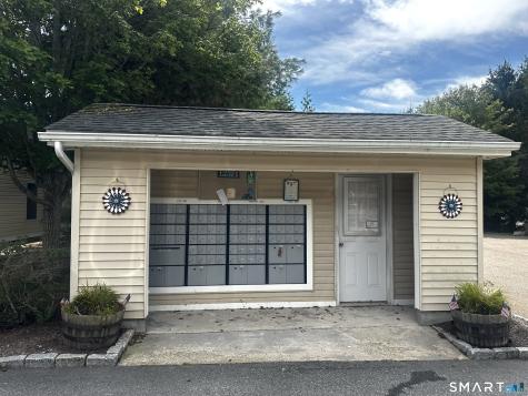 19 Cliff Road Ledyard CT 06339