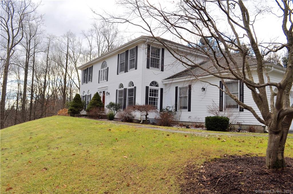 3 Inwood Lane Woodbury CT 06798