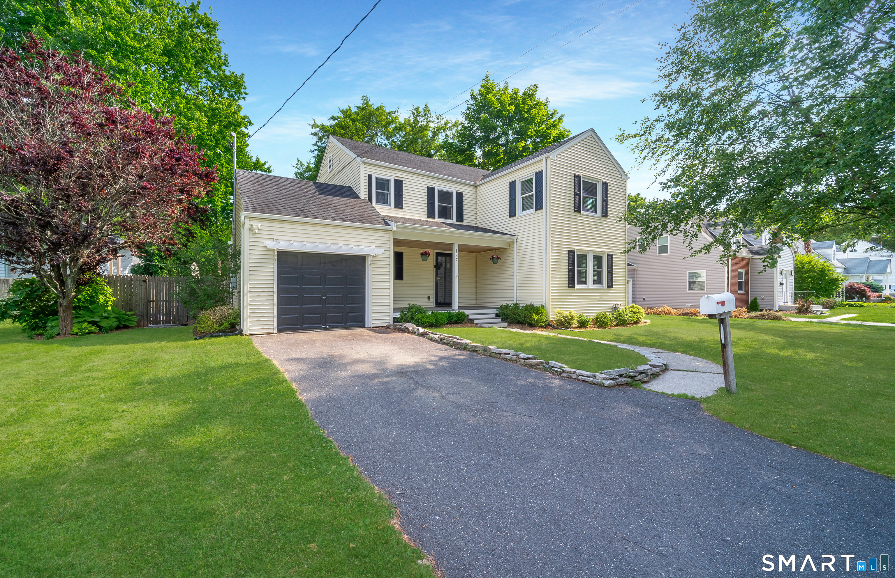 137 Mohawk Drive West Hartford CT 06117