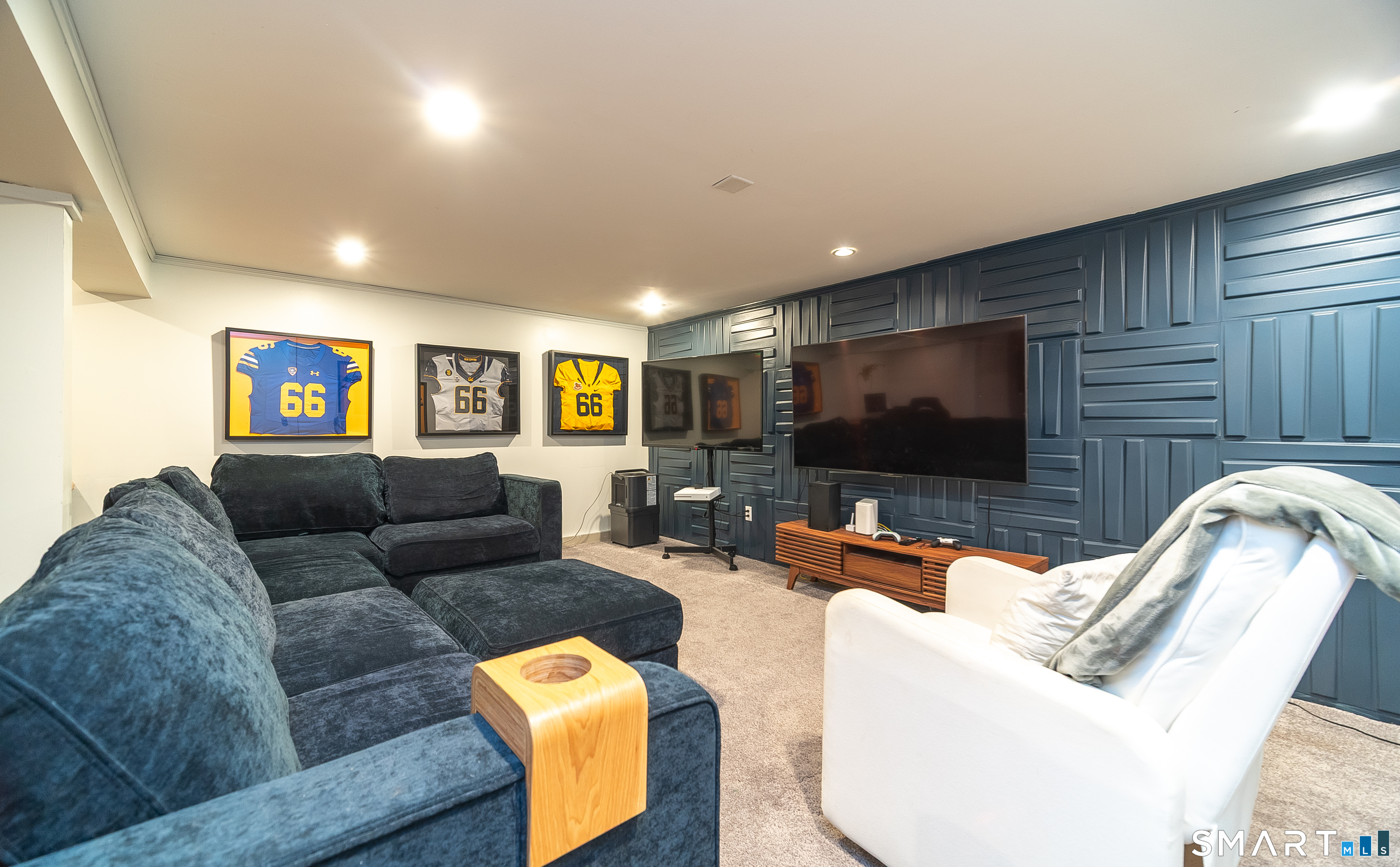 137 Mohawk Drive West Hartford CT 06117