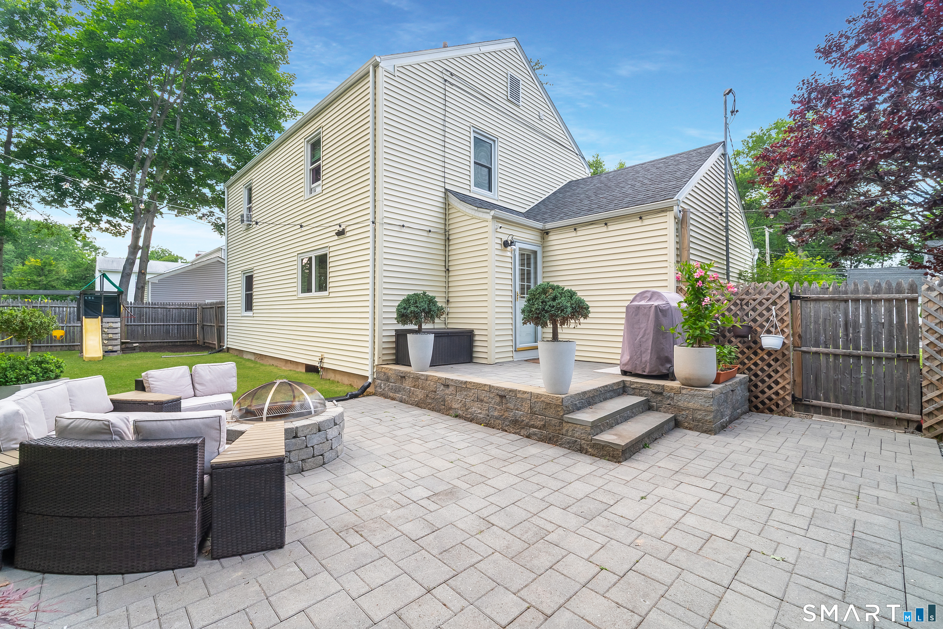 137 Mohawk Drive West Hartford CT 06117