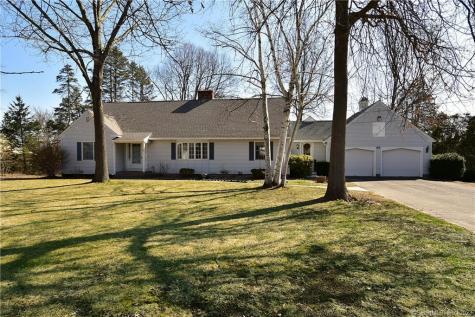 82 Wendover Road Suffield CT 06078