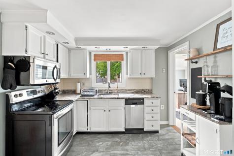47 Buckland Road Wethersfield CT 06109