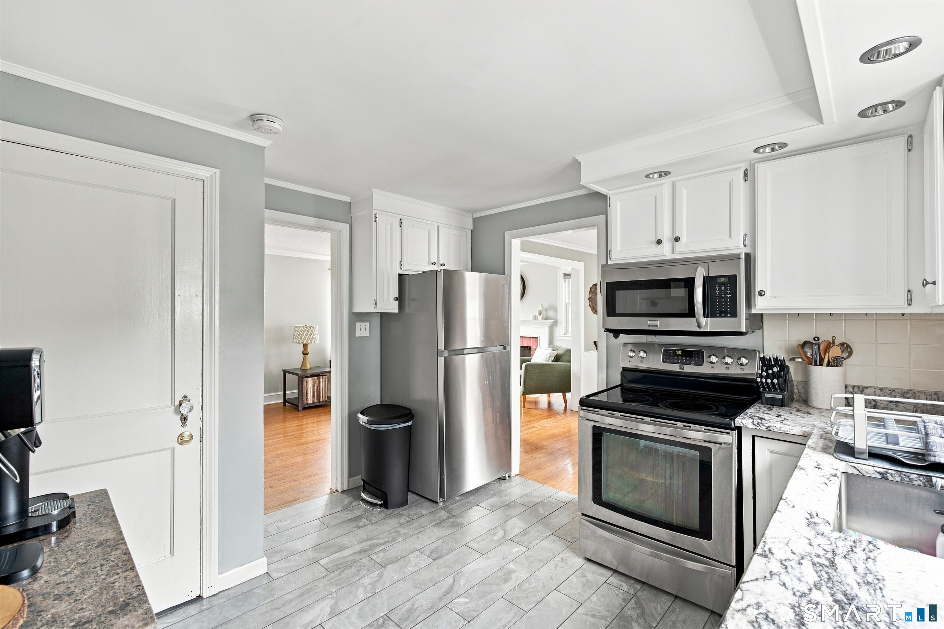 47 Buckland Road Wethersfield CT 06109