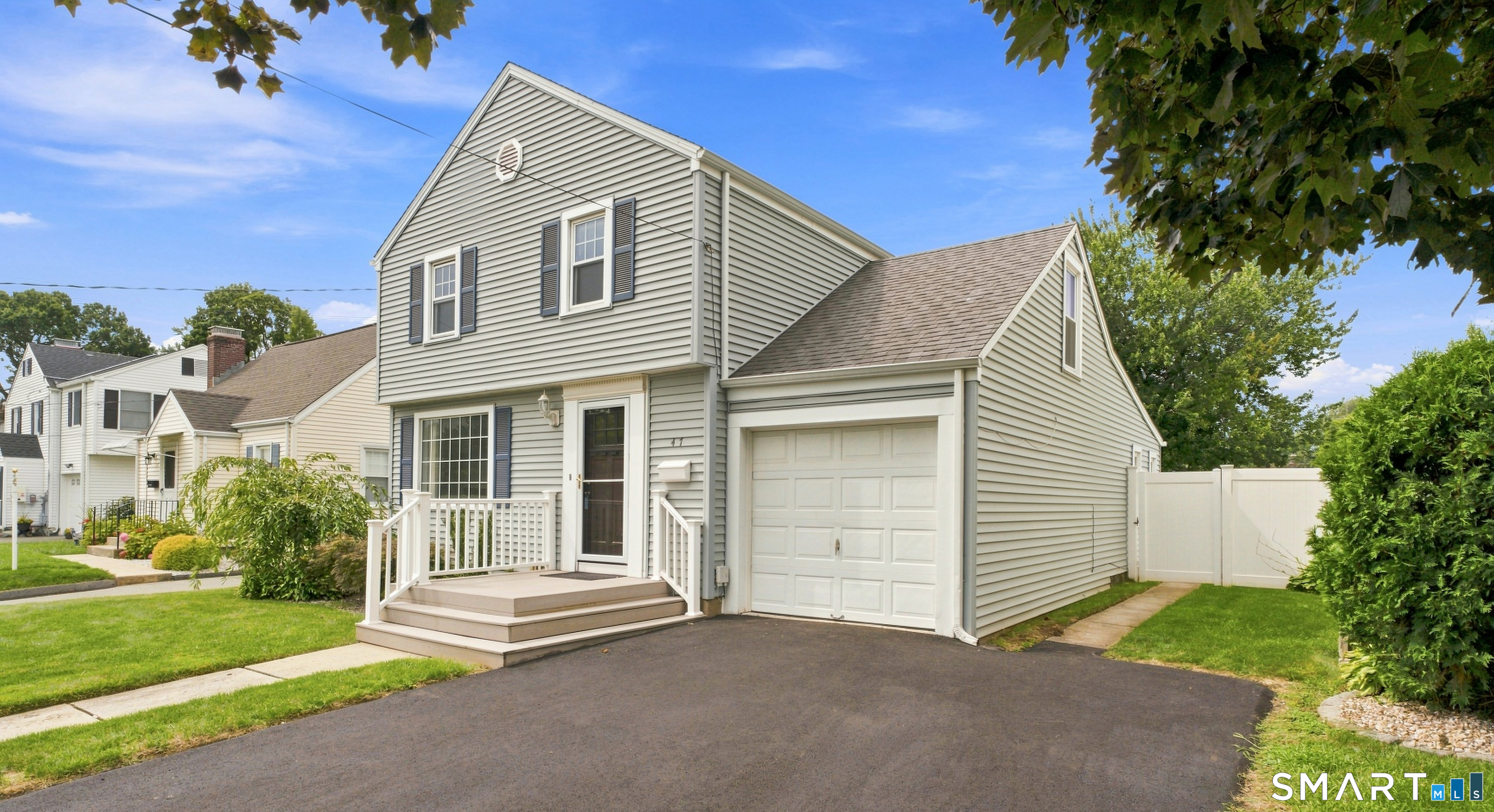 47 Buckland Road Wethersfield CT 06109