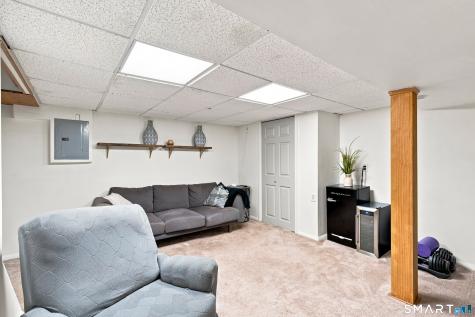 47 Buckland Road Wethersfield CT 06109