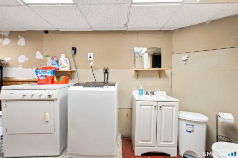 47 Buckland Road Wethersfield CT 06109