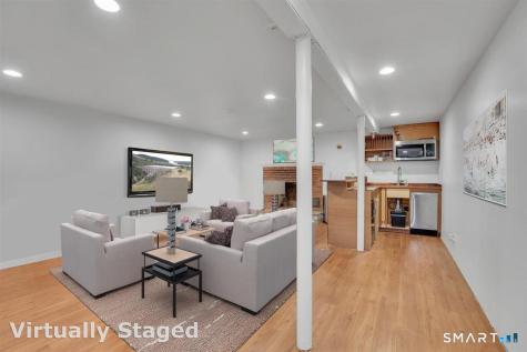 202 Coles Road Cromwell CT 06416