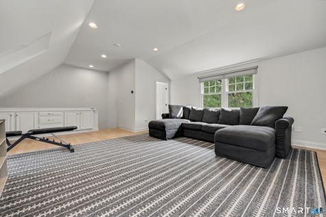 18 West Meadow Road Wilton CT 06897