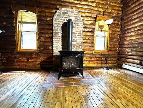 874 Chesterfield Road Montville CT 06370