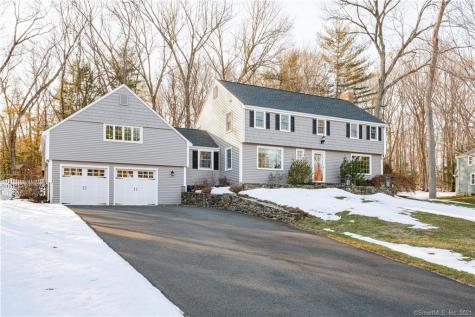 39 Musket Trail Simsbury CT 06070
