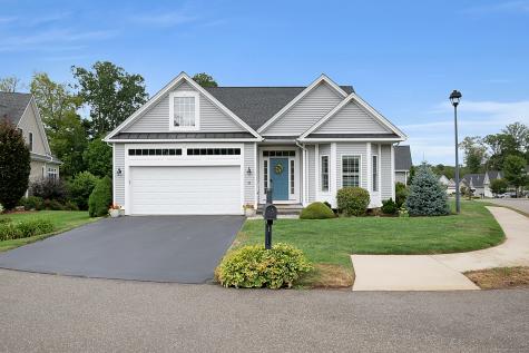 24 River Walk Branford CT 06405