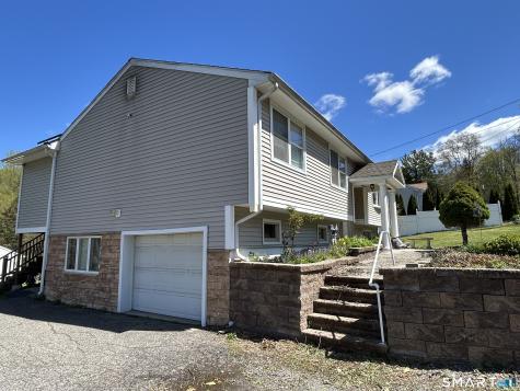 205 West Road Beacon Falls CT 06403