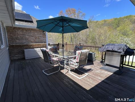 205 West Road Beacon Falls CT 06403