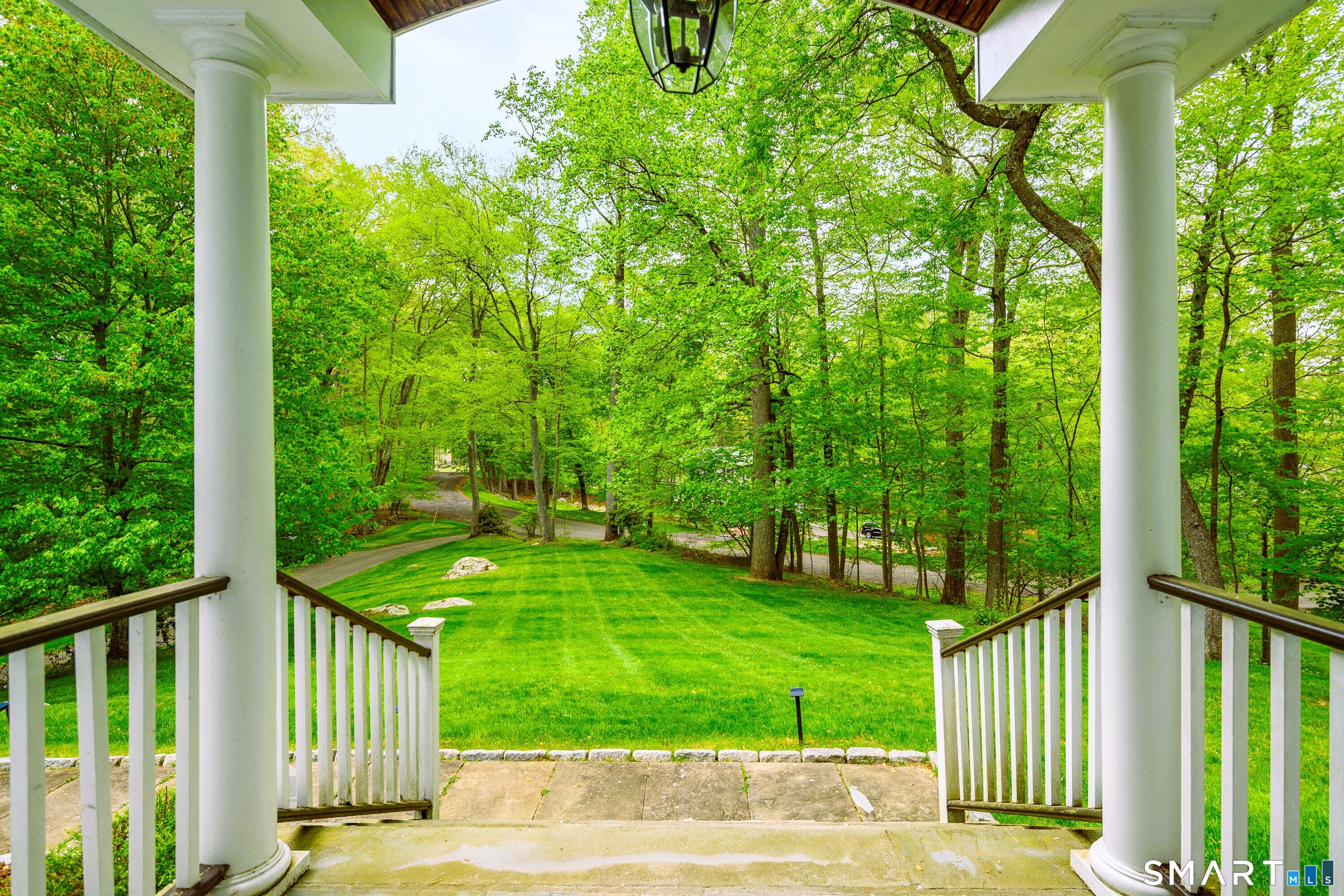 189 Fishing Trail Stamford CT 06903