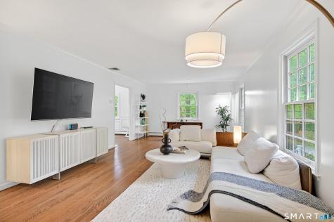 189 Fishing Trail Stamford CT 06903