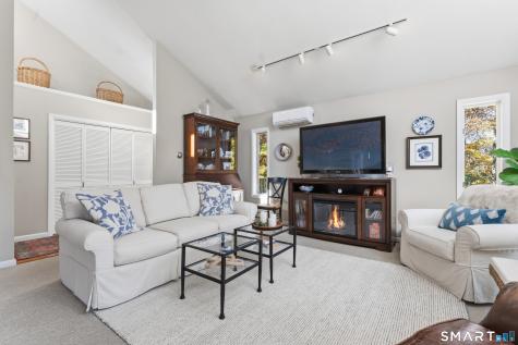 16 Jeffrey Road Stonington CT 06379