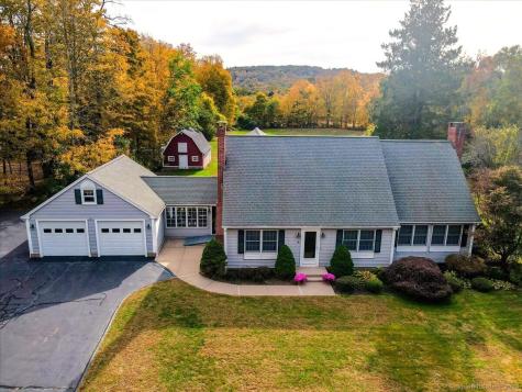 39 Middle Haddam Road Portland CT 06480