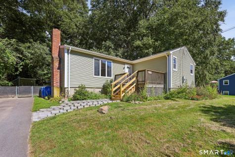 144 Woodland Drive Montville CT 06382