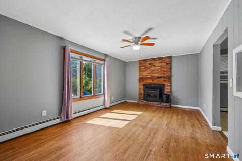 144 Woodland Drive Montville CT 06382