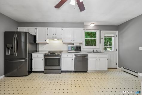 144 Woodland Drive Montville CT 06382