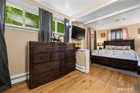 181 Parkview Street Meriden CT 06451