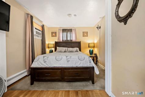 181 Parkview Street Meriden CT 06451