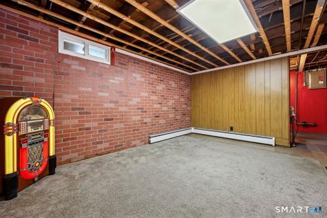 181 Parkview Street Meriden CT 06451