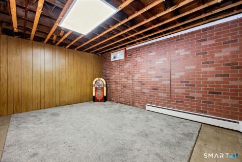 181 Parkview Street Meriden CT 06451