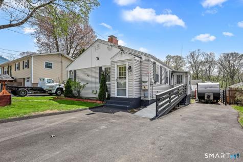 181 Parkview Street Meriden CT 06451
