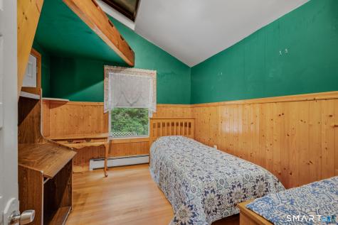 47 Goshen Road Waterford CT 06385