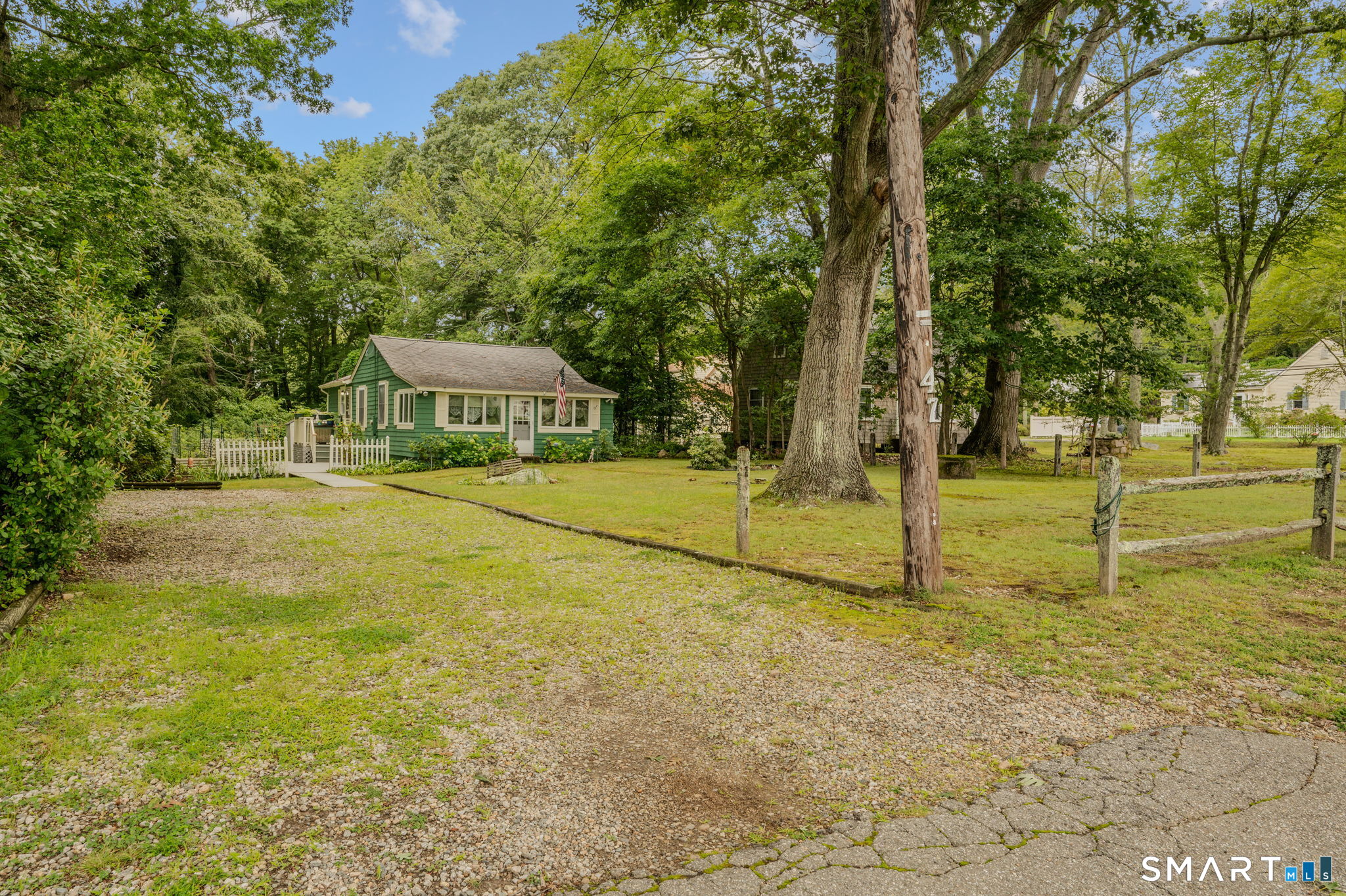 47 Goshen Road Waterford CT 06385