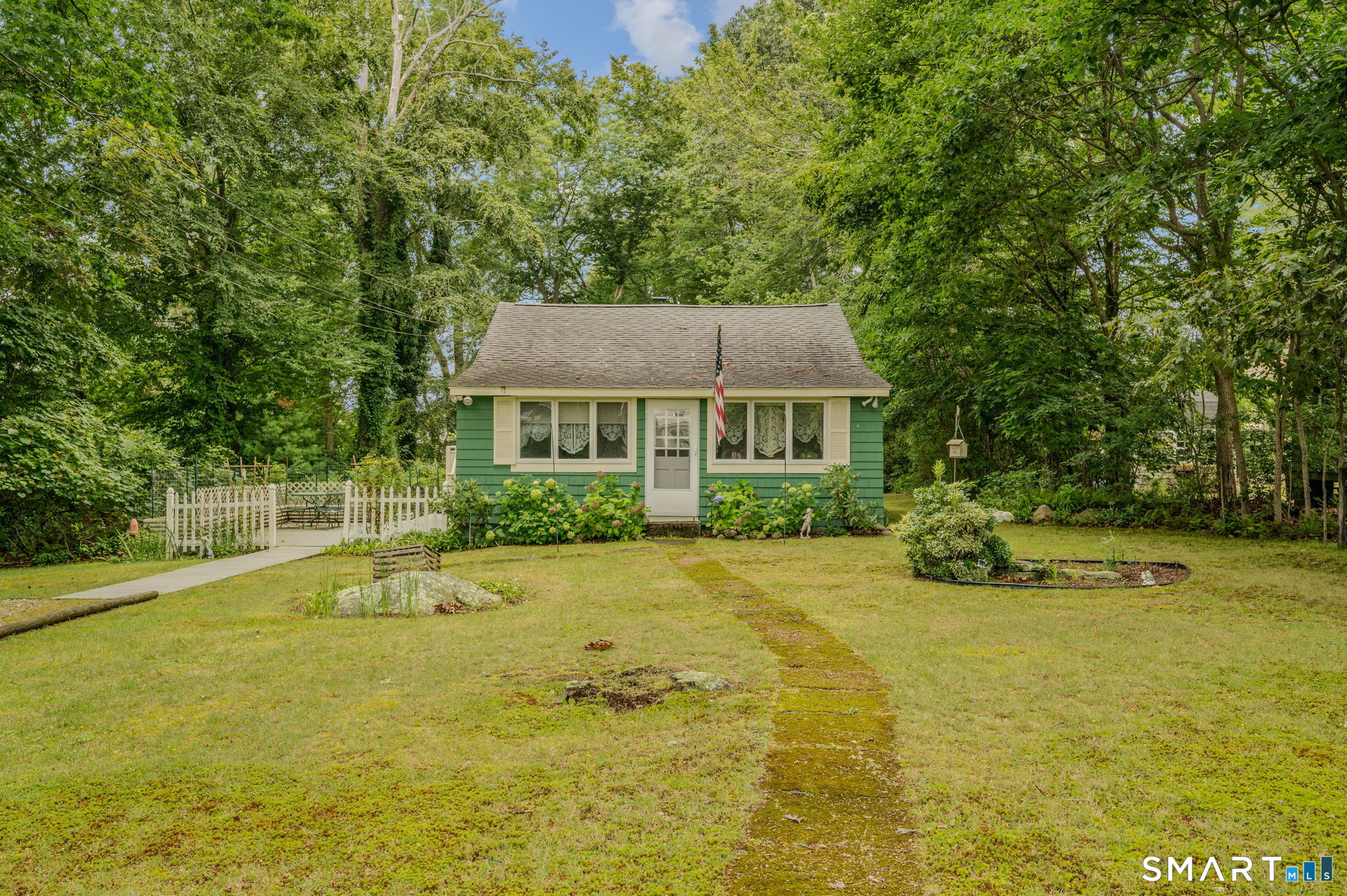 47 Goshen Road Waterford CT 06385