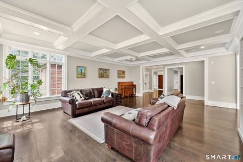 14 Robkins Road Avon CT 06001