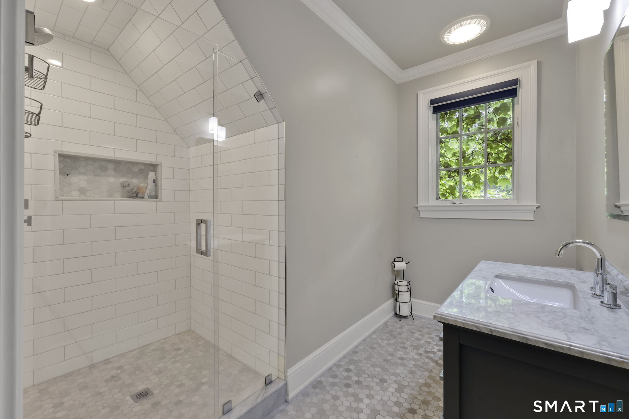 14 Robkins Road Avon CT 06001