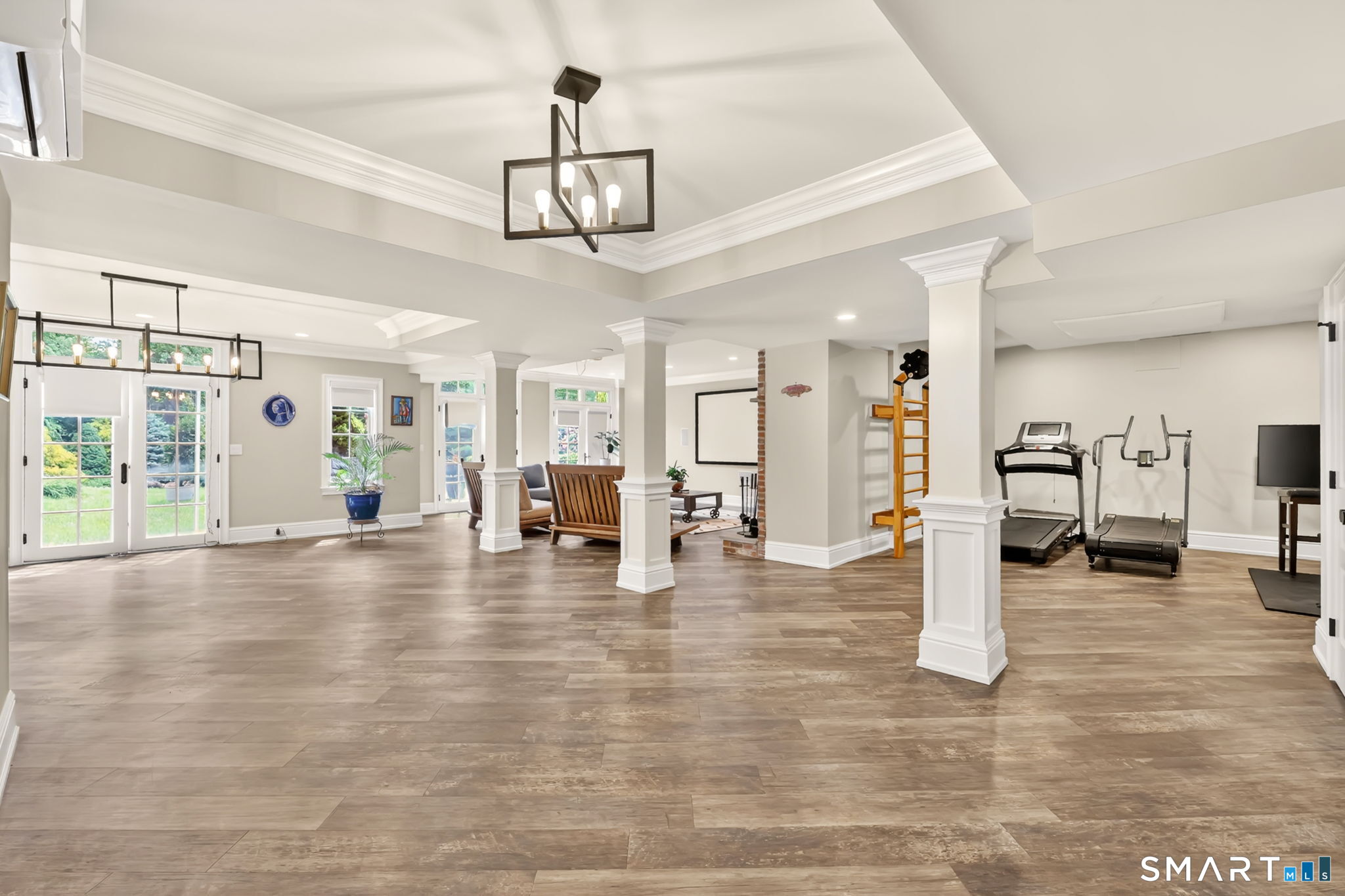 14 Robkins Road Avon CT 06001