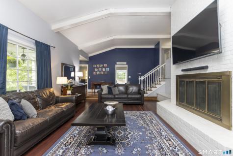 10 Blackberry Lane Norwalk CT 06850