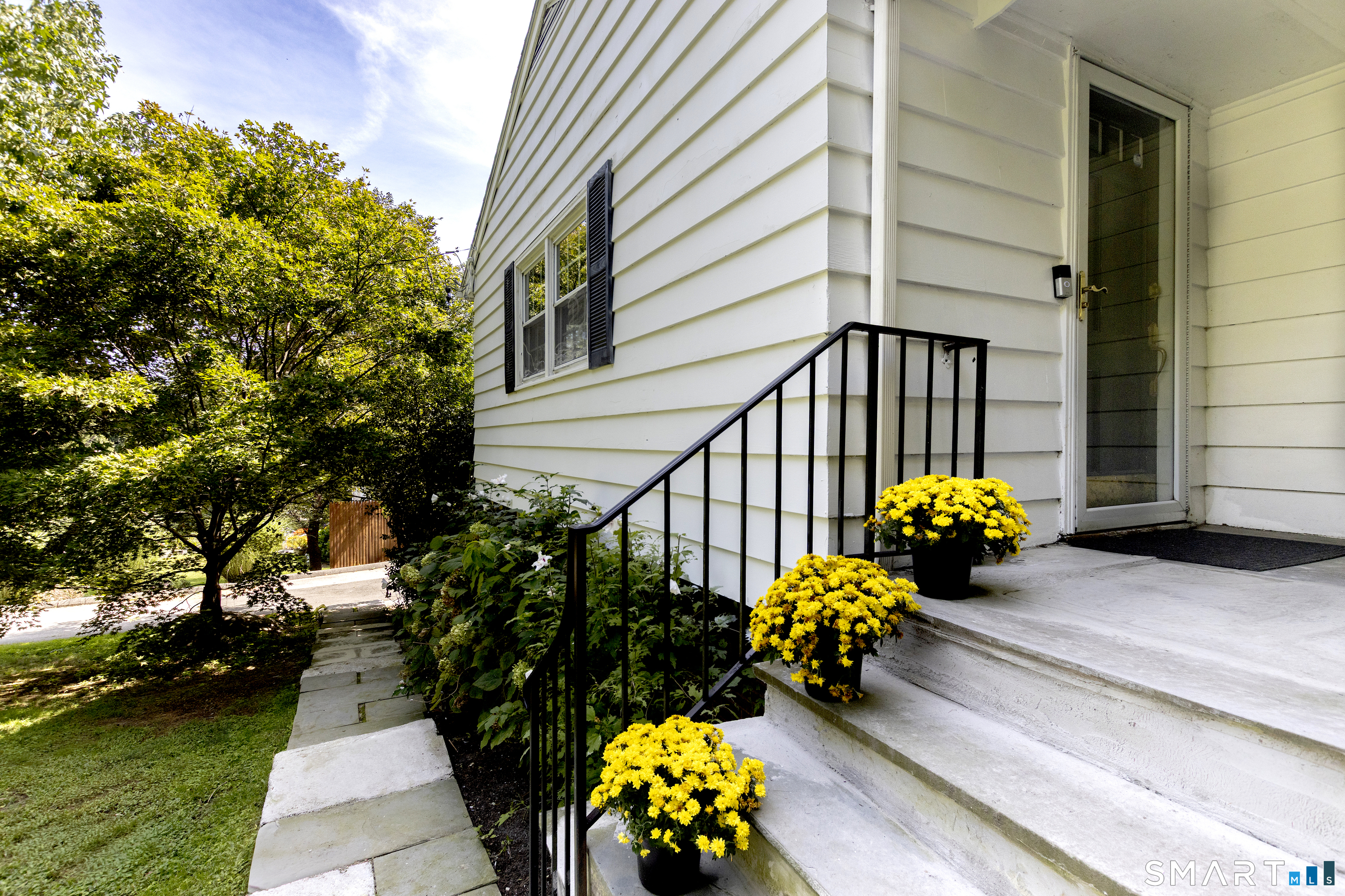 10 Blackberry Lane Norwalk CT 06850