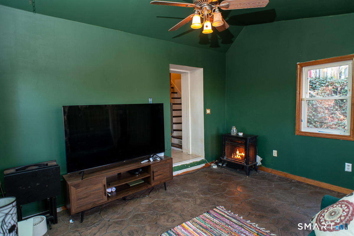 96 Hillside Avenue Shelton CT 06484