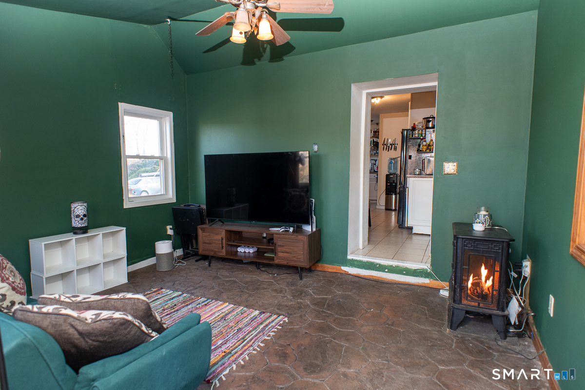 96 Hillside Avenue Shelton CT 06484