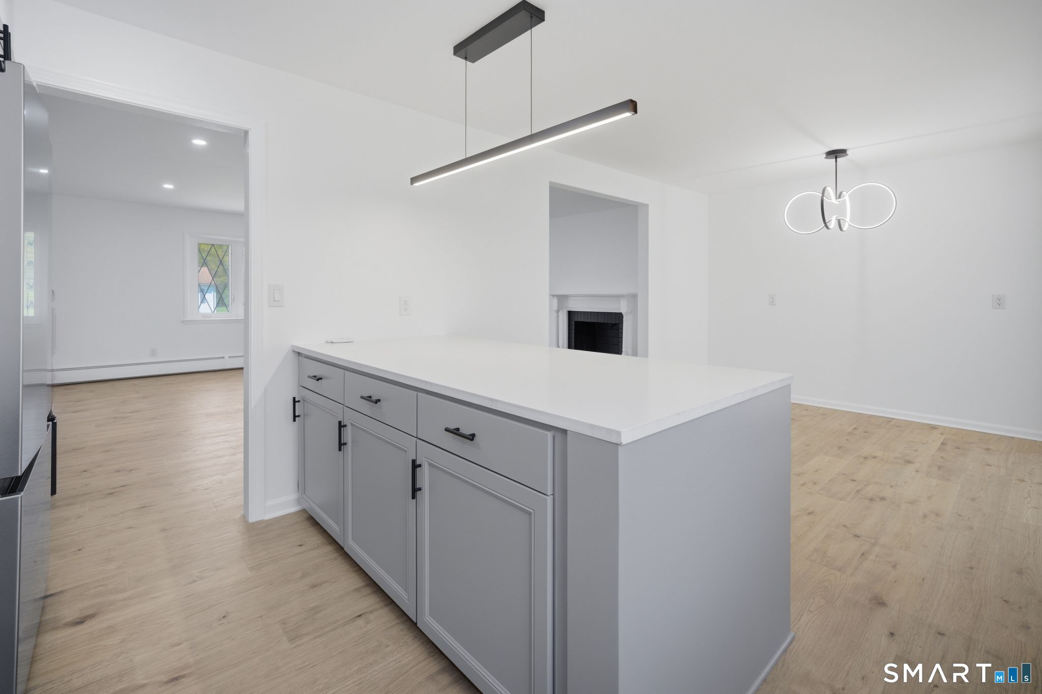 32 Brentwood Drive Bloomfield CT 06002