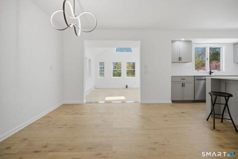 32 Brentwood Drive Bloomfield CT 06002