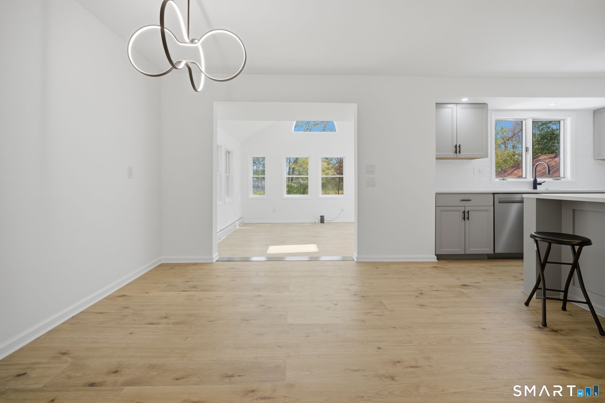 32 Brentwood Drive Bloomfield CT 06002