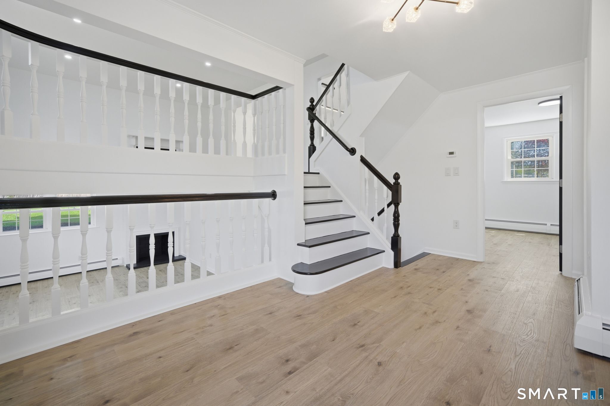 32 Brentwood Drive Bloomfield CT 06002