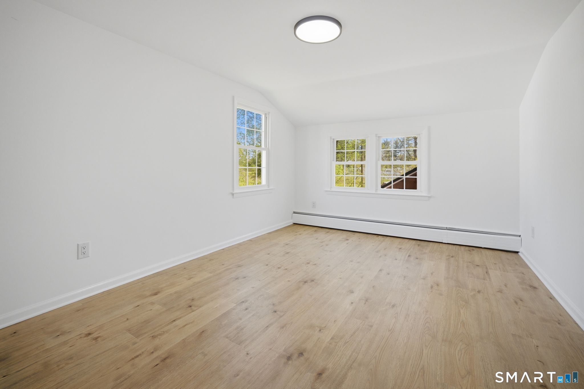 32 Brentwood Drive Bloomfield CT 06002